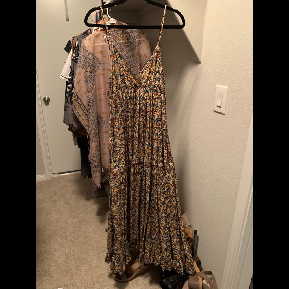 Vintage Floral Maxi Dress Size Medium